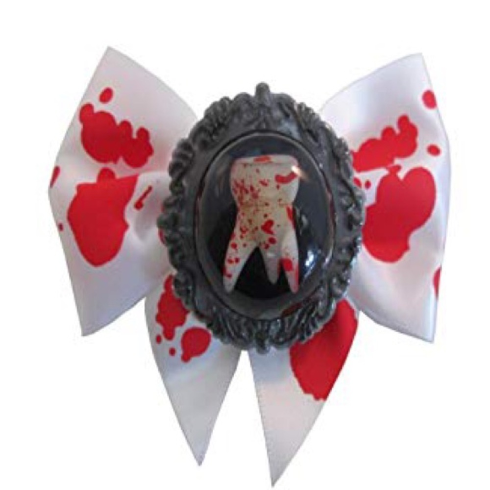 Kreepsville blood splattered bow with tooth cameo